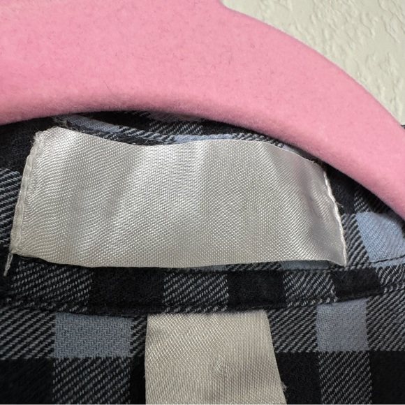 Vintage Plaid Flannel Embroidered Cats Long Sleeve Button Up - Like New - Large - Picture 7 of 8